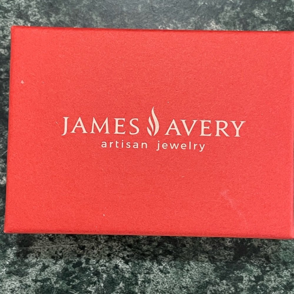 James Avery Jubilant Heart Necklace and Earrings